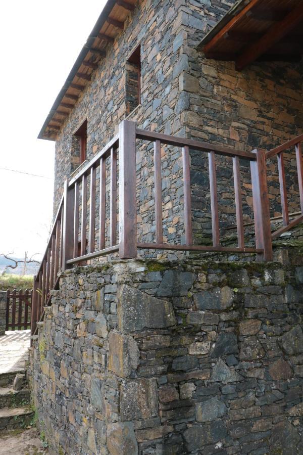 Casa Do Rebelhe
