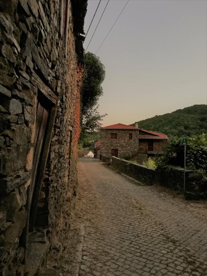 Hébergement de vacances Casa Do Rebelhe *